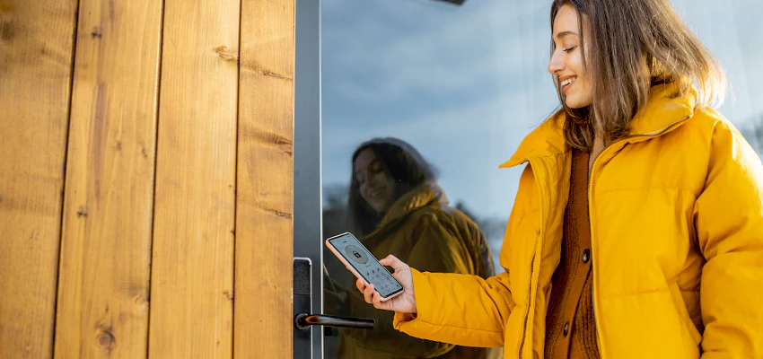 Fingerprint Smart Locks Installation Services in La Quinta, California