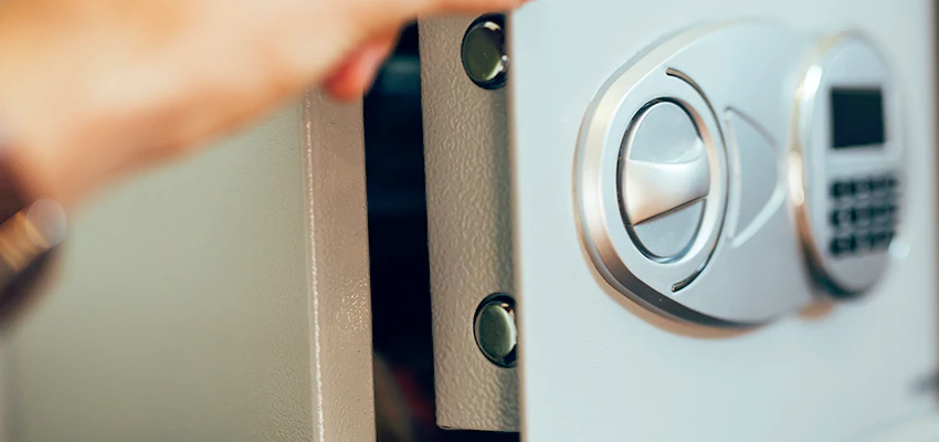 Fingerprint Safe Openers in La Quinta, CA