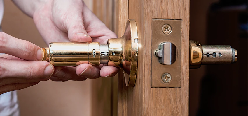 AAA Locksmiths For Lost Car Keys in La Quinta, California