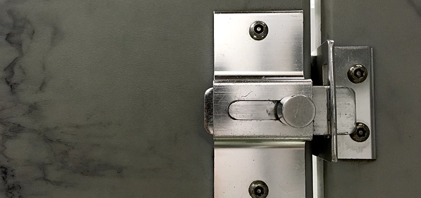 Fix A Room Door Lock in La Quinta, CA