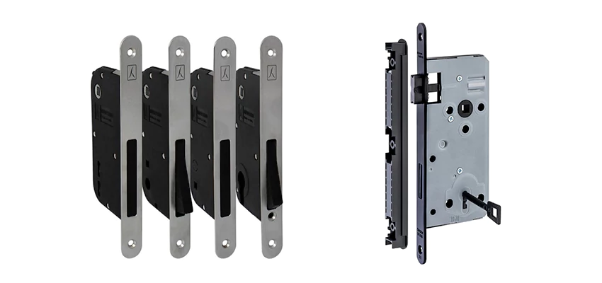Locksmith For Magnetic Door Locks in La Quinta, CA